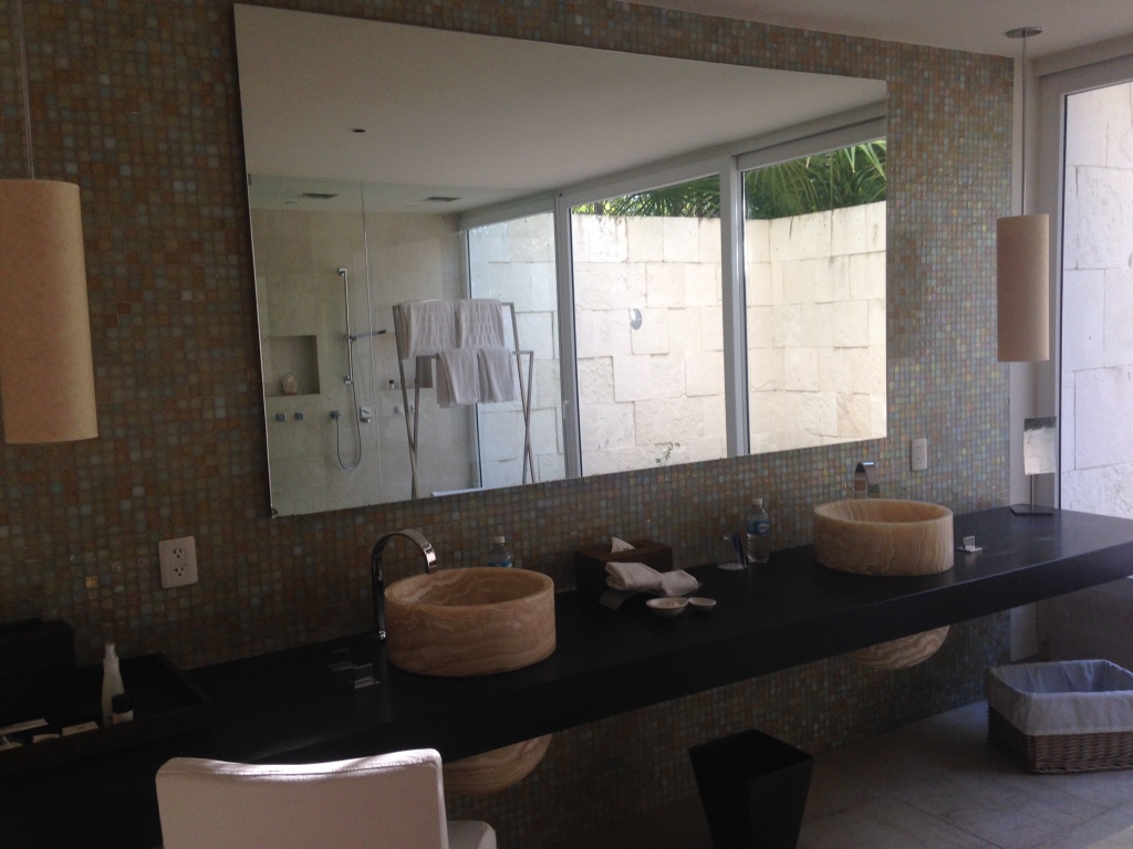 blue-diamond-riviera-maya-resort-playa-del-carmen-bathroom-travel-highlife