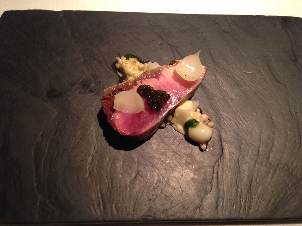 les-creations-de-narisawa-restaurant-tokyo-amberjack-travel-highlife