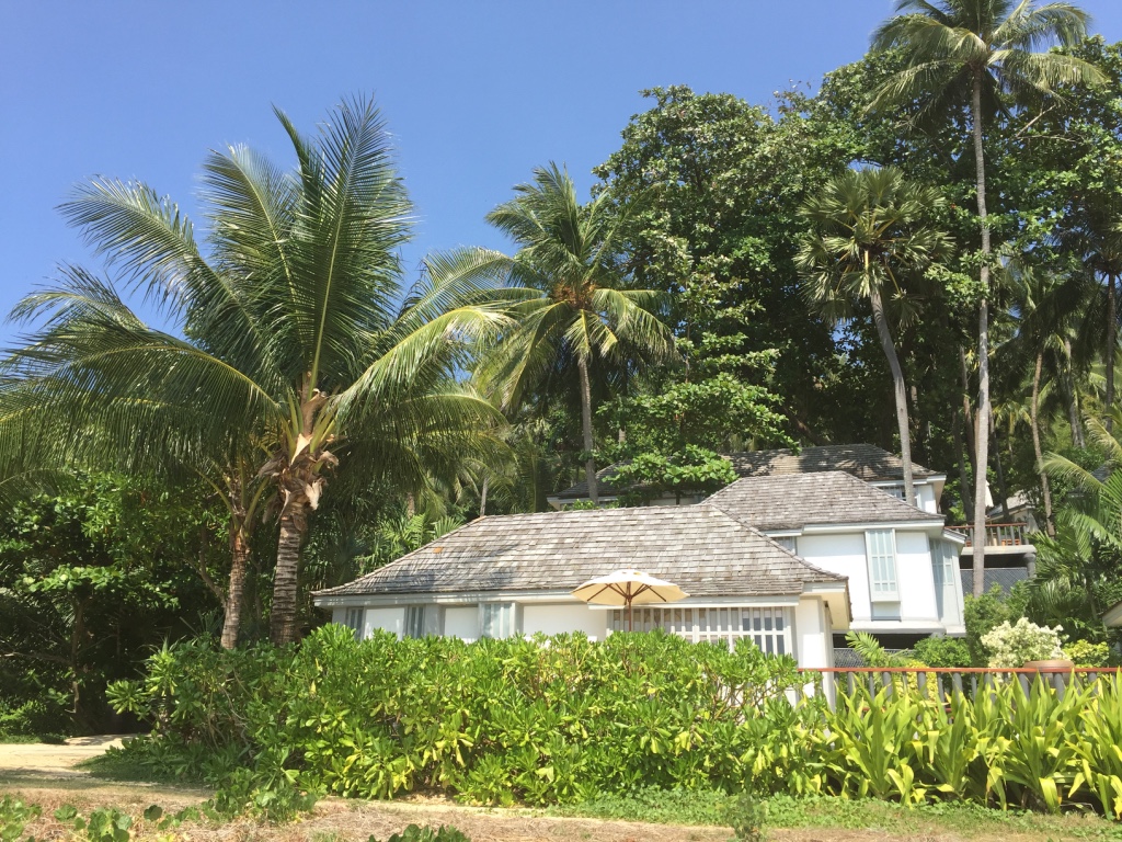 the-surin-resort-hotel-phuket-cottage-beach-villa-travel-highlife
