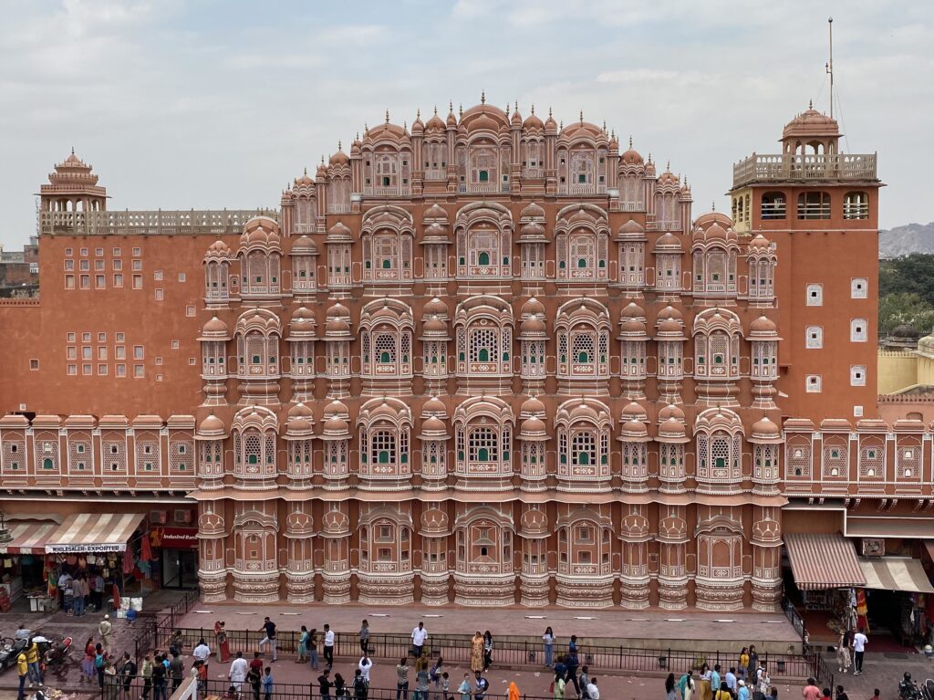 External image of the Hawa Mahal Palace in Jaipur, India